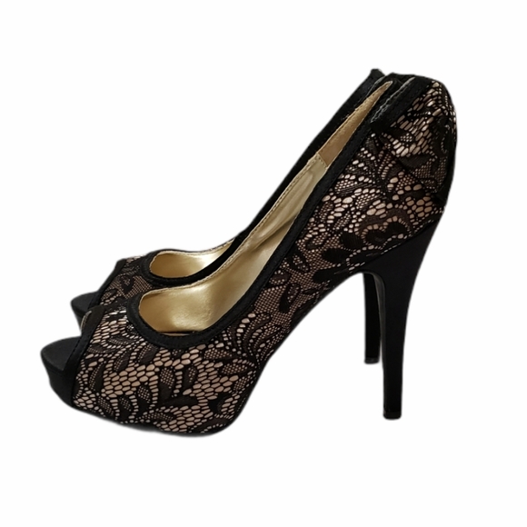 Steve Madden Peek-Toe Lace Overlay Heels - Picture 4 of 15